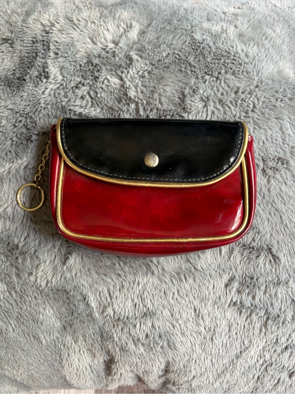 Elizabeth Arden Red Black Patent Cosmetic Bag Gold Trim Vintage Y2K